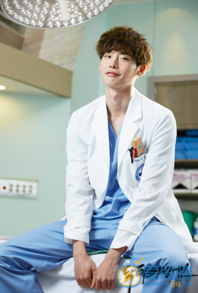 李钟硕《dctors异乡人》剧照 李钟硕doctors异乡人剧照