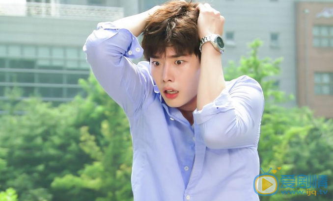 李钟硕《听见你的声音》剧照 李钟硕听见你的声音剧照