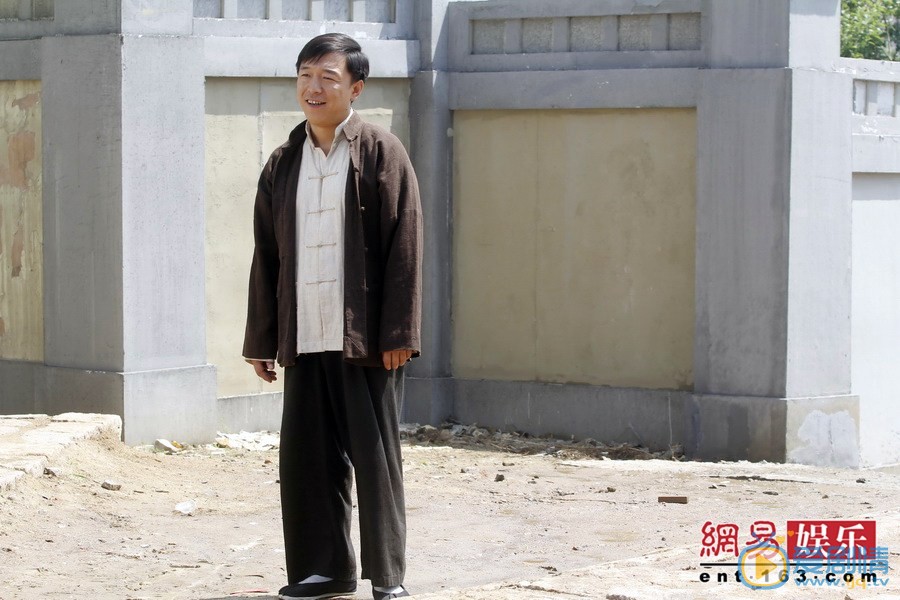 黄渤《青岛往事》剧照 黄渤高清写真_黄渤高清剧照