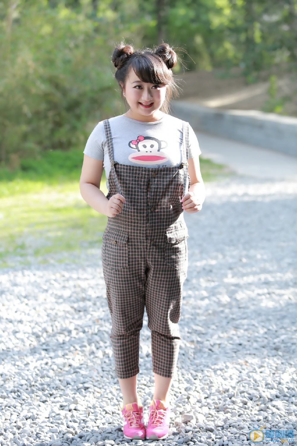 臧洪娜个人写真 臧洪娜高清写真_臧洪娜高清剧照