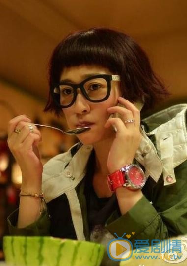 李小冉《我的老婆是八零后》剧照 李小冉高清写真_李小冉高清剧照
