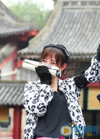 鞠婧祎《全员加速中》综艺照 鞠婧祎高清写真_鞠婧祎高清剧照