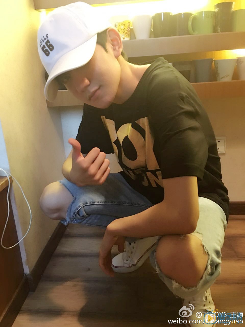 王源生活照 王源高清写真_王源高清剧照
