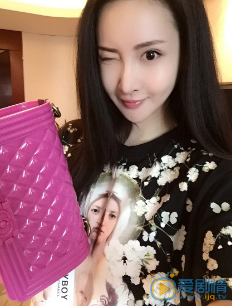 王若心自拍照 王若心高清写真_王若心高清剧照