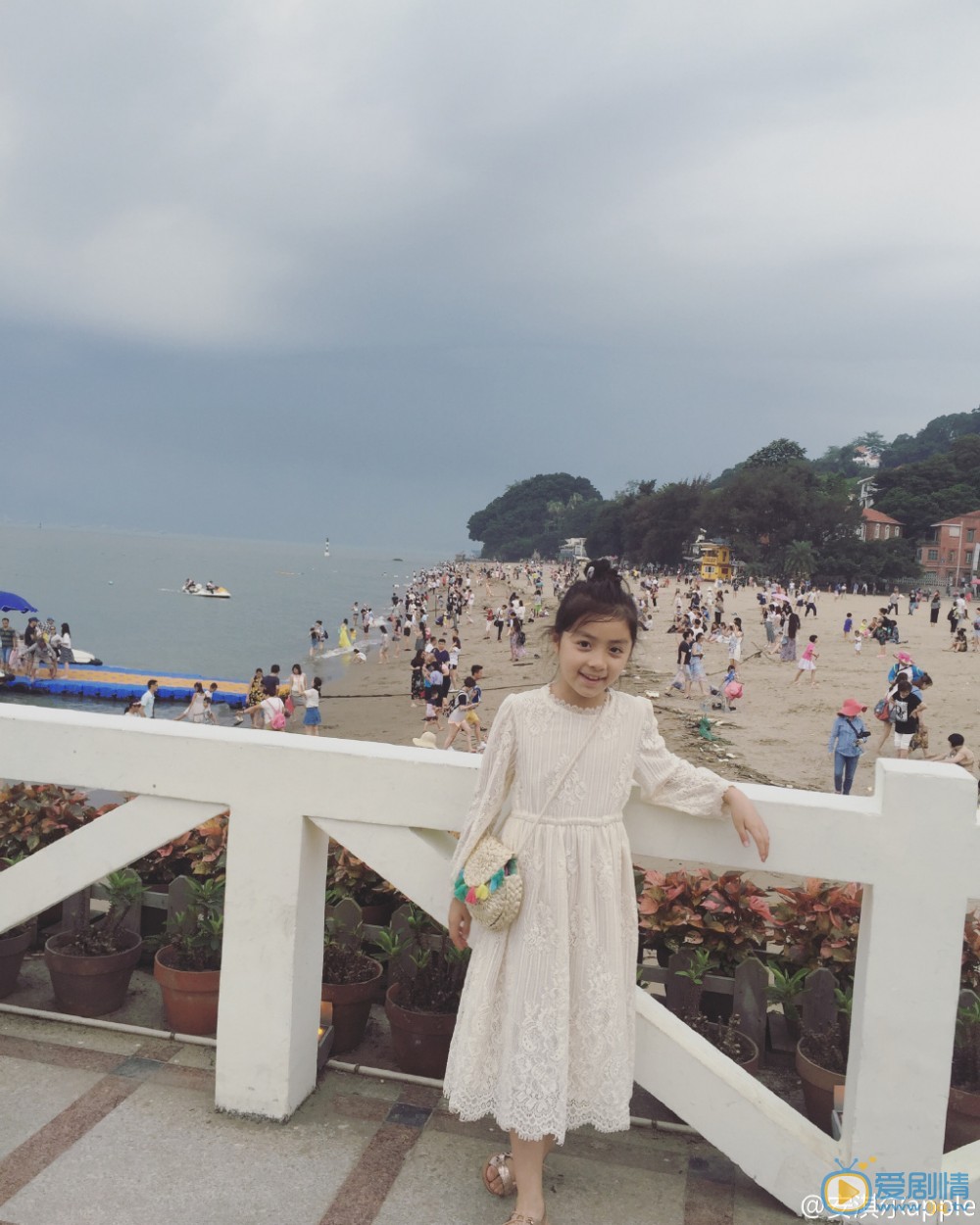 安淇尔游玩照 安淇尔高清写真_安淇尔高清剧照