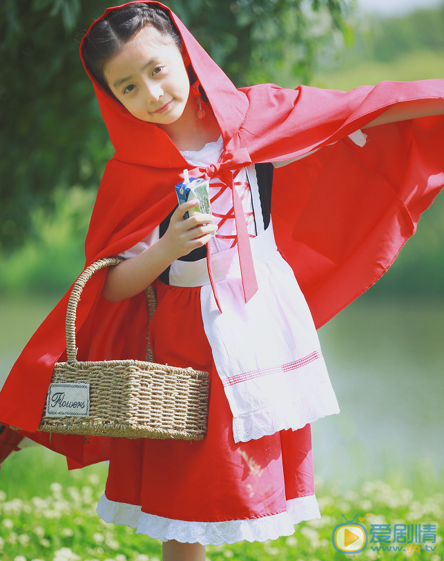 安淇尔红衣女孩 安淇尔高清写真_安淇尔高清剧照