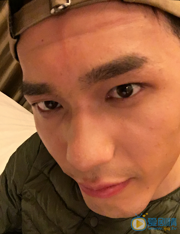 白宇生活照 白宇高清写真_白宇高清剧照