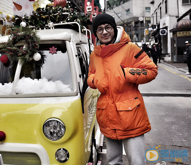 白宇生活照 白宇高清写真_白宇高清剧照