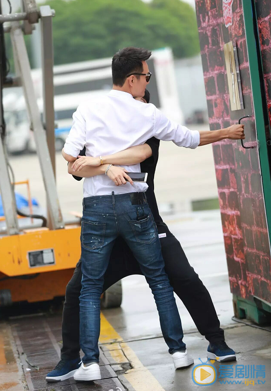 王凯《我们战斗吧》节目照 王凯高清写真_王凯高清剧照