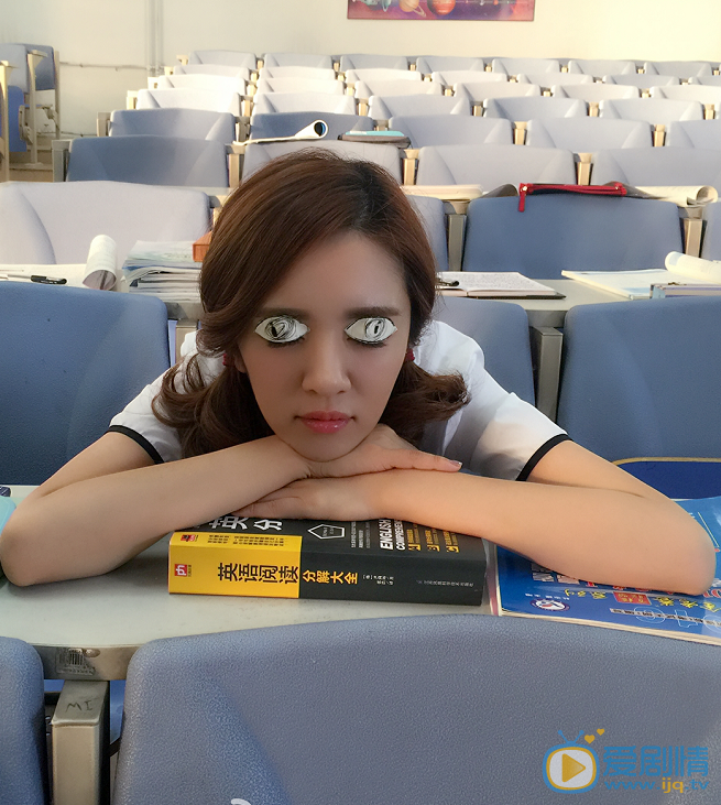 王晓晨卖萌照 王晓晨高清写真_王晓晨高清剧照