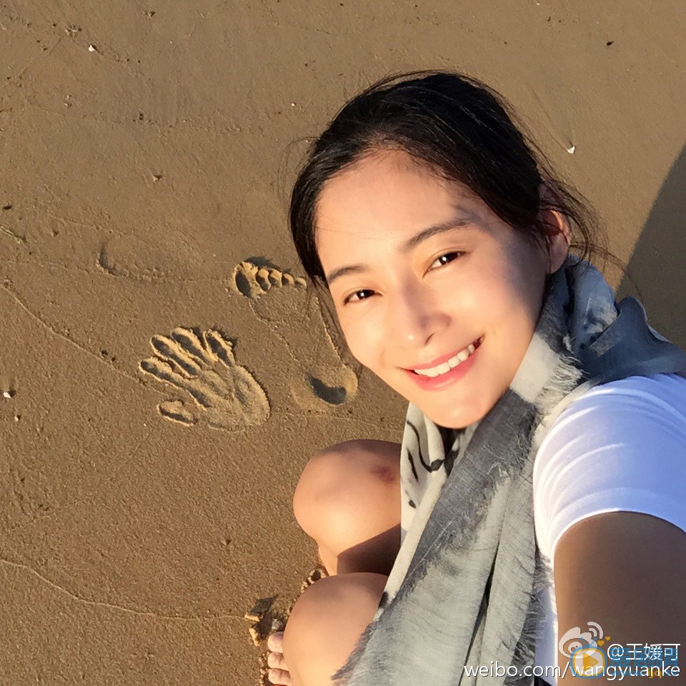 王媛可旅游照 王媛可高清写真_王媛可高清剧照