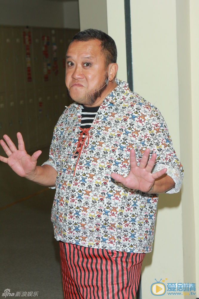 曾志伟活动照 曾志伟高清写真_曾志伟高清剧照