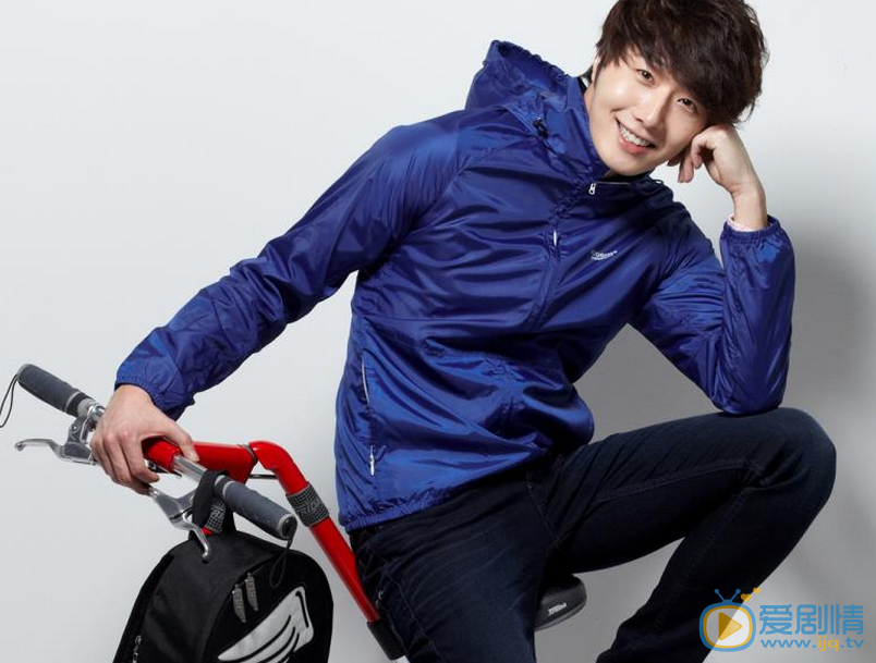 丁一宇服饰代言 服饰代言