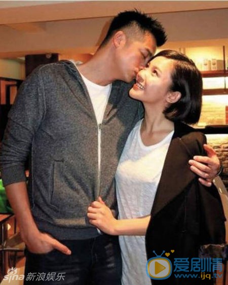 杨子姗和老公吴中天秀恩爱 杨子姗高清写真_杨子姗高清剧照