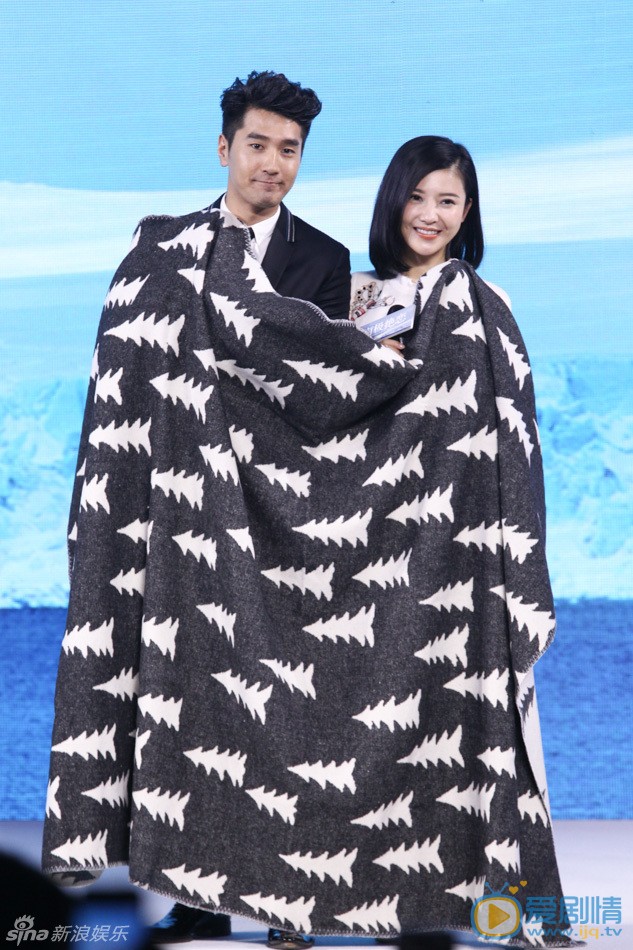 杨子姗活动照 杨子姗高清写真_杨子姗高清剧照