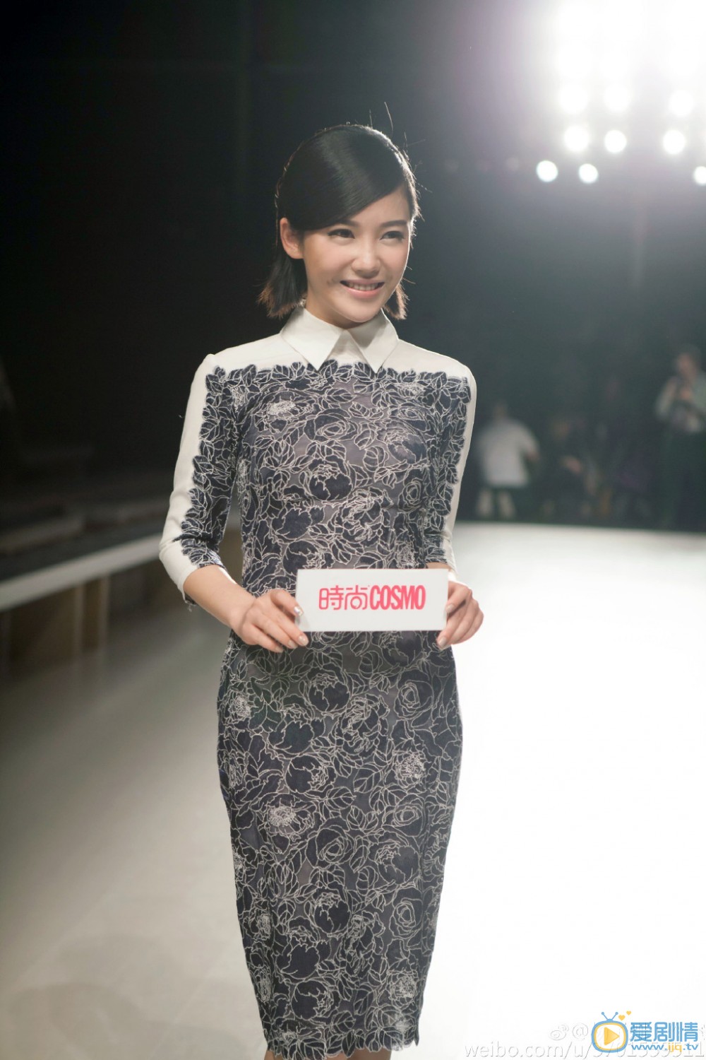杨子姗时装周 杨子姗高清写真_杨子姗高清剧照