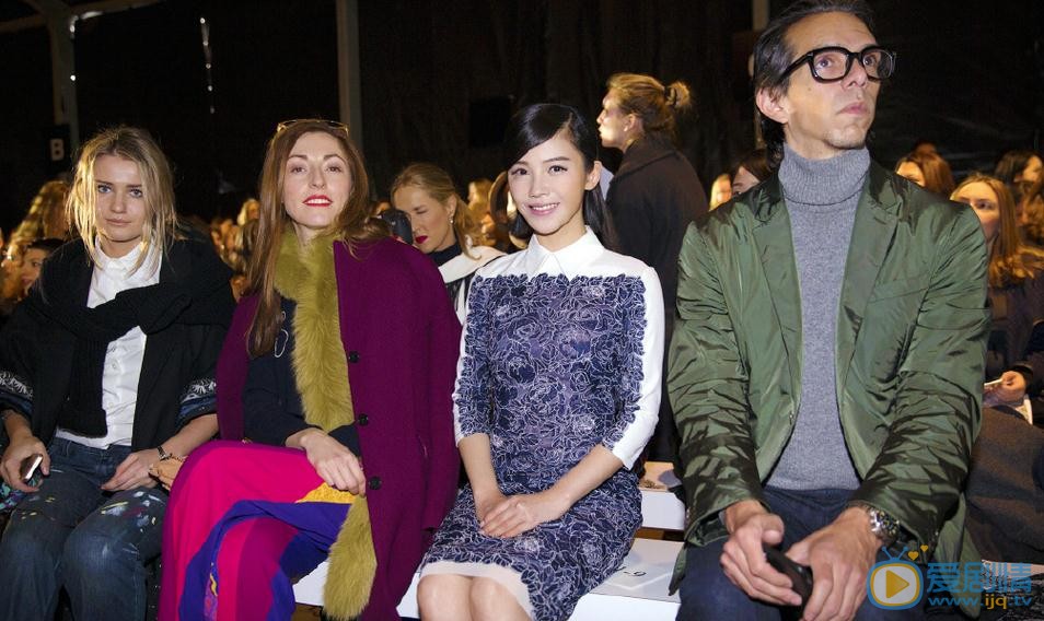 杨子姗时装周 杨子姗高清写真_杨子姗高清剧照