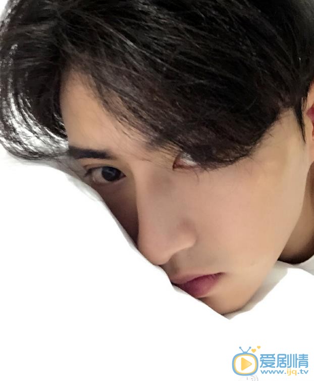 王子杰自拍照 王子杰高清写真_王子杰高清剧照
