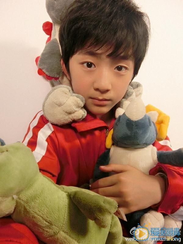 刘志宏呆萌生活照 刘志宏高清写真_刘志宏高清剧照