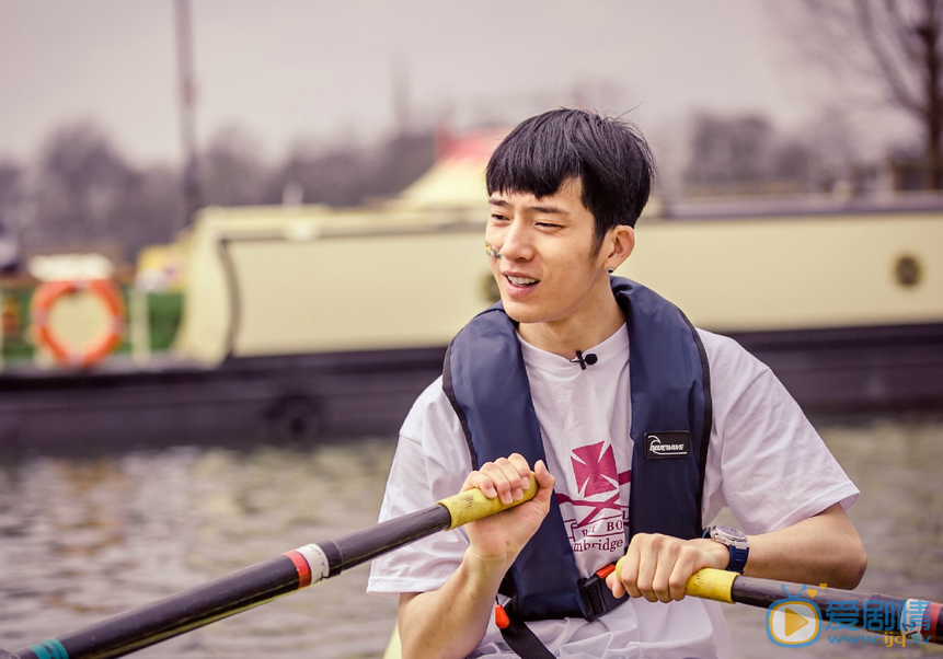 井柏然《花儿与少年》剧照 井柏然高清写真_井柏然高清剧照