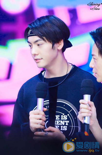 陈伟霆《快乐大本营》活动照 陈伟霆高清写真_陈伟霆高清剧照