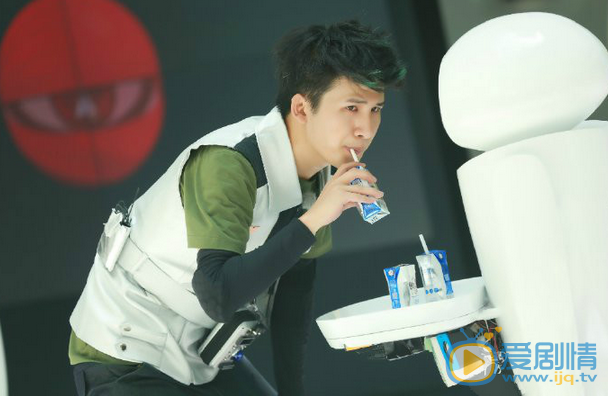 大张伟全员加速中 大张伟高清写真_大张伟高清剧照