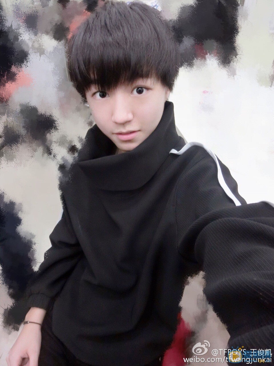 王俊凯生活照 王俊凯高清写真_王俊凯高清剧照