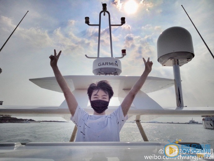 王俊凯生活照 王俊凯高清写真_王俊凯高清剧照