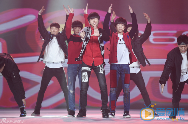 王俊凯TFBOYS组合 王俊凯高清写真_王俊凯高清剧照