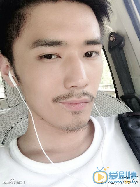 刘潺微博生活照 刘潺高清写真_刘潺高清剧照
