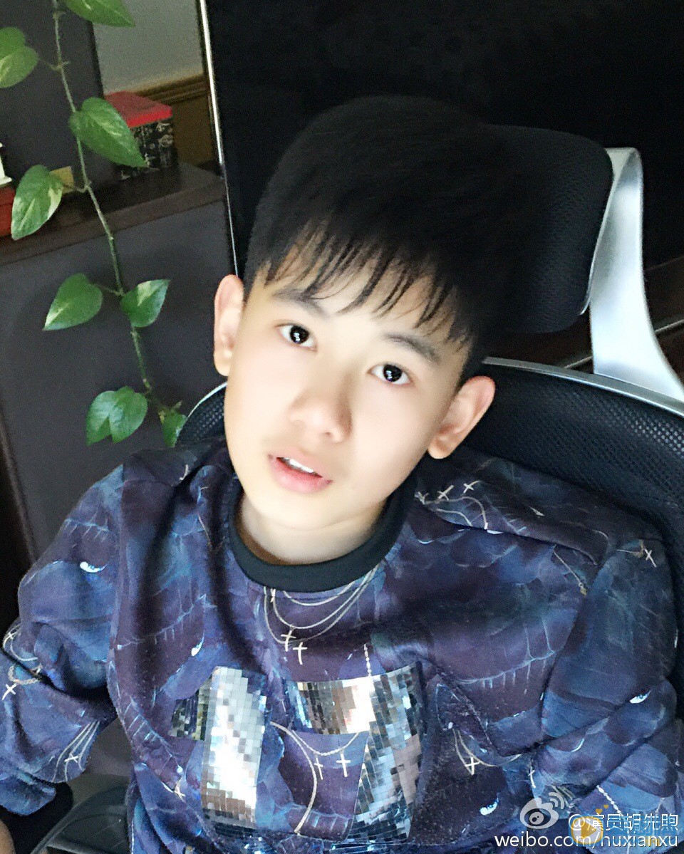 胡先煦生活照 胡先煦高清写真_胡先煦高清剧照