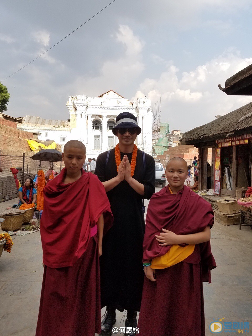 何晟铭旅行照 何晟铭高清写真_何晟铭高清剧照