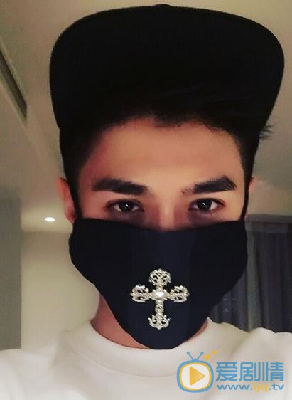 赵康玮生活照 赵康玮高清写真_赵康玮高清剧照