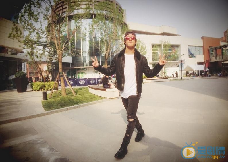 李治廷生活照 李治廷高清写真_李治廷高清剧照