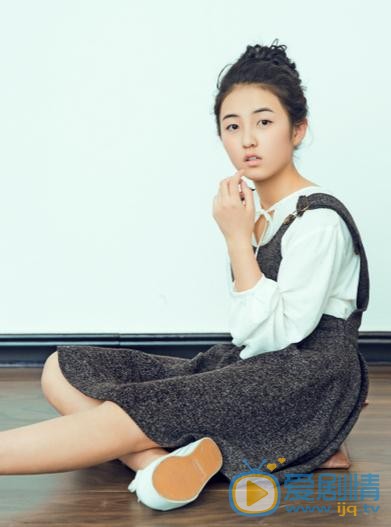 张子枫2015年宣传照 张子枫高清写真_张子枫高清剧照