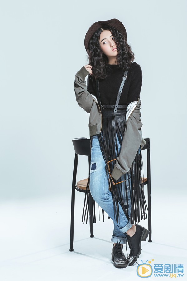 张子枫2015年宣传照 张子枫高清写真_张子枫高清剧照