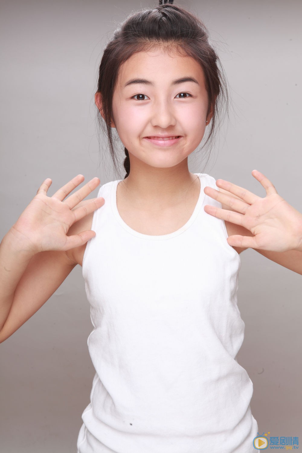 张子枫2013年宣传照 张子枫高清写真_张子枫高清剧照