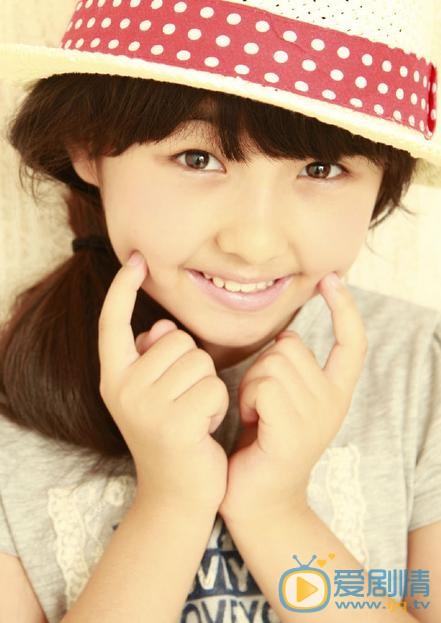 张子枫2011年宣传照 张子枫高清写真_张子枫高清剧照