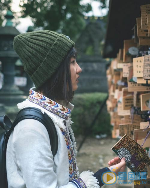 张子枫街拍照 张子枫高清写真_张子枫高清剧照