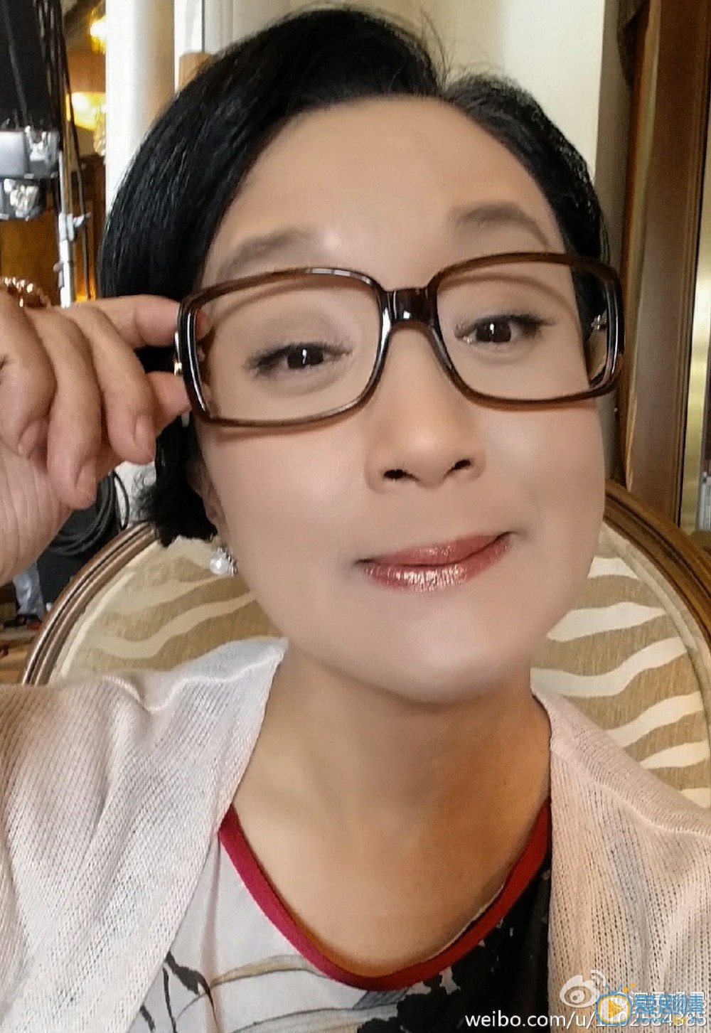 杨昆搞笑自拍 杨昆高清写真_杨昆高清剧照