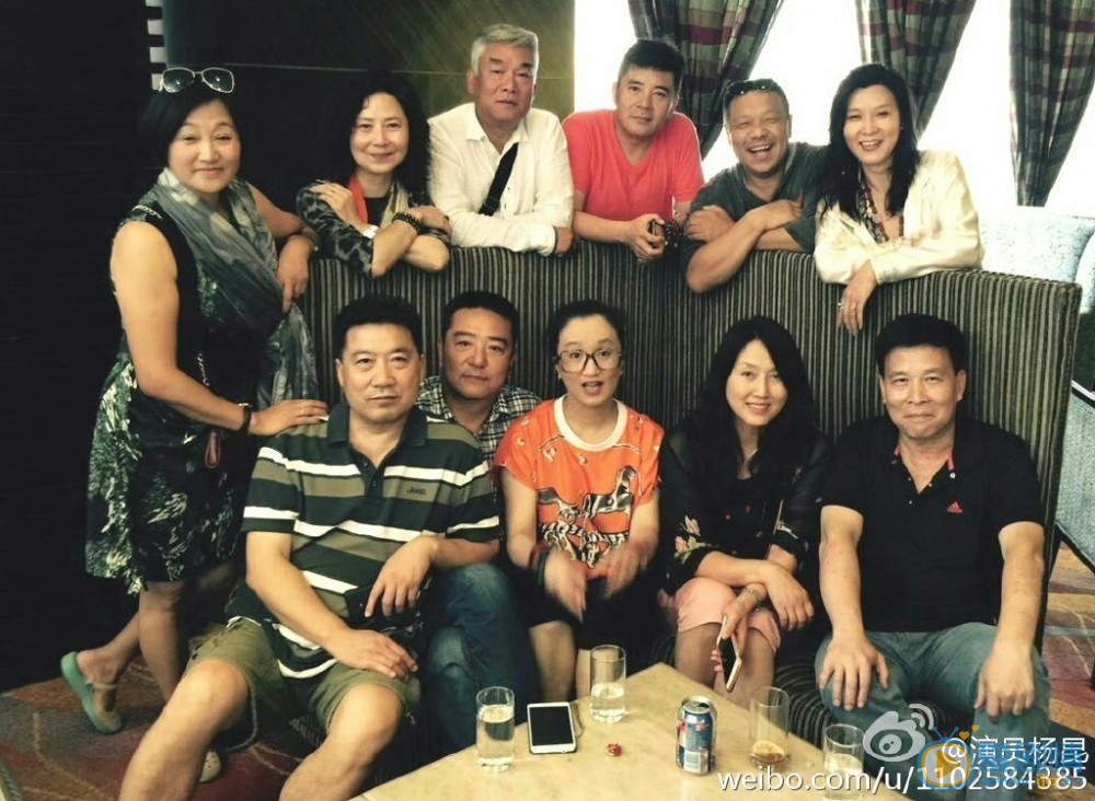 杨昆上戏85聚首 杨昆高清写真_杨昆高清剧照