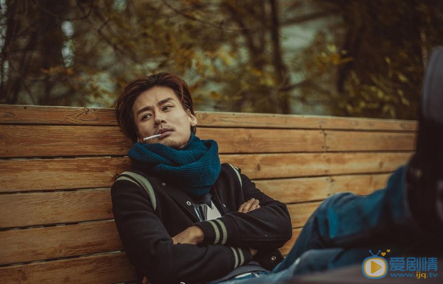 程皓枫文艺范儿写真 程皓枫高清写真_程皓枫高清剧照