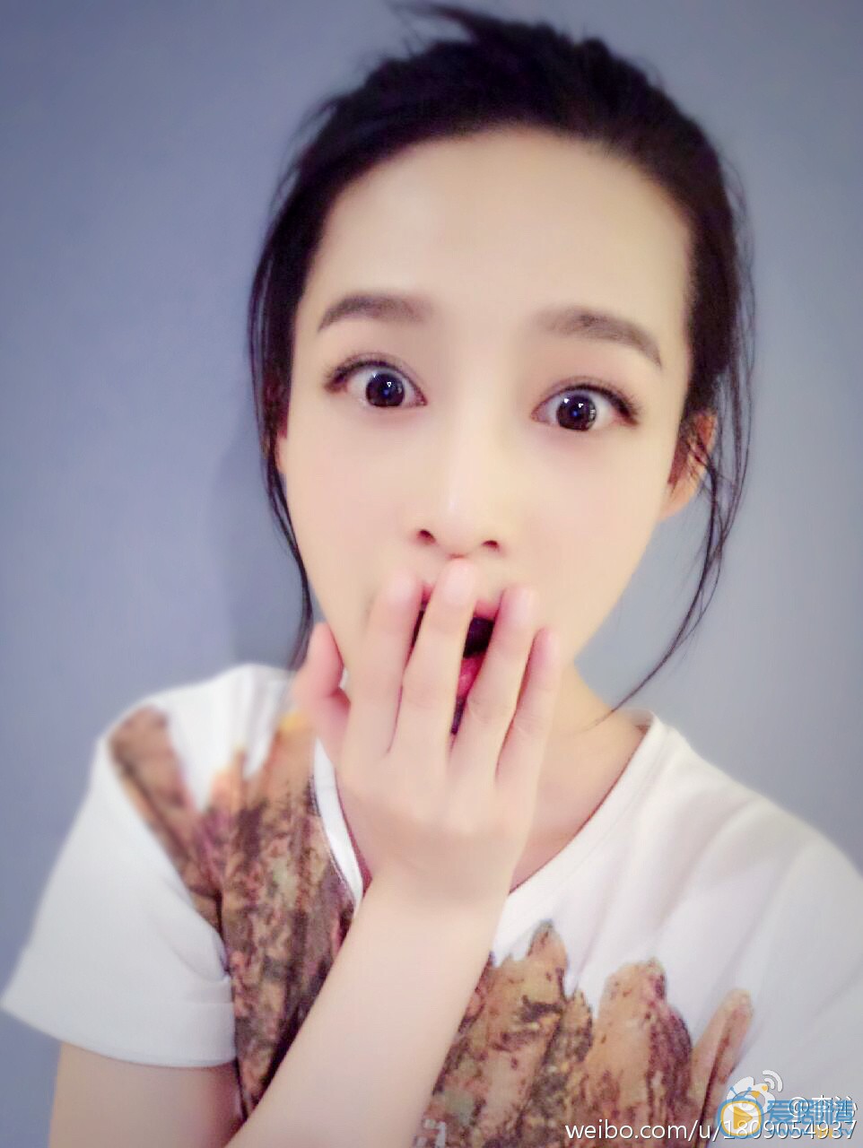 李沁卖萌照 李沁高清写真_李沁高清剧照