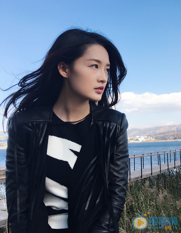 李沁生活照 李沁高清写真_李沁高清剧照
