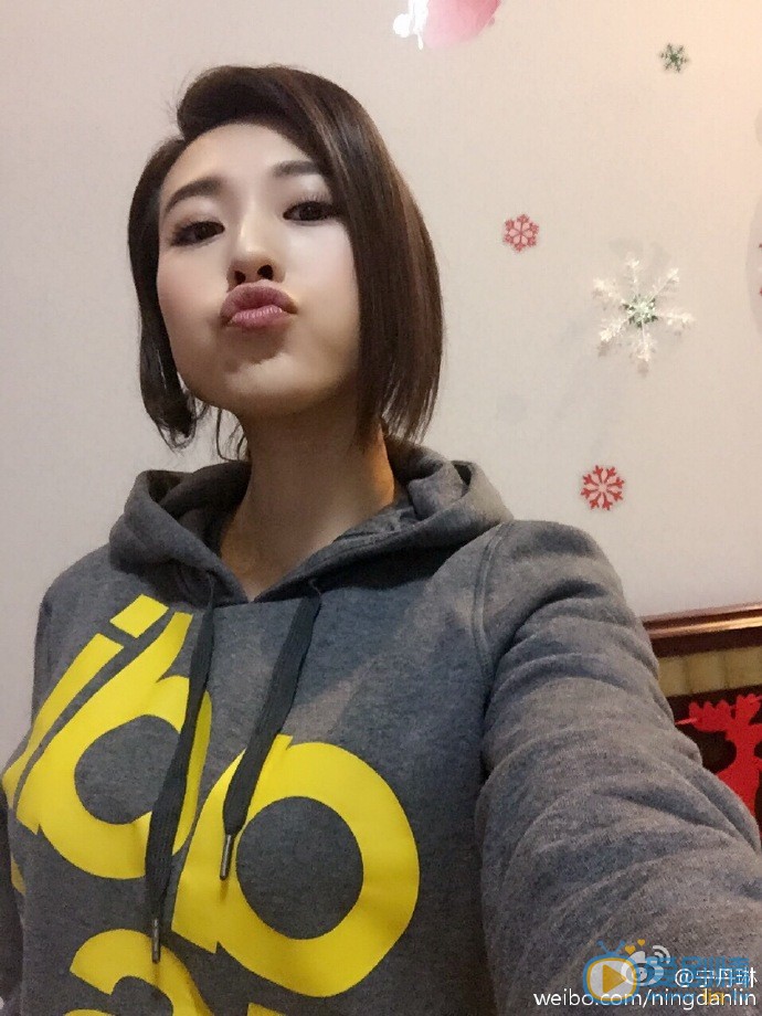 丹琳自拍照 丹琳高清写真_丹琳高清剧照