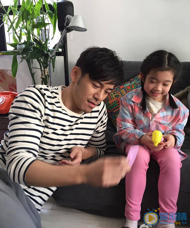 沈震轩生活照 沈震轩高清写真_沈震轩高清剧照