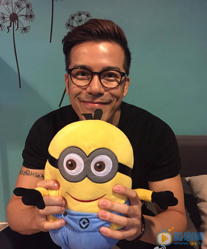 沈震轩生活照 沈震轩高清写真_沈震轩高清剧照