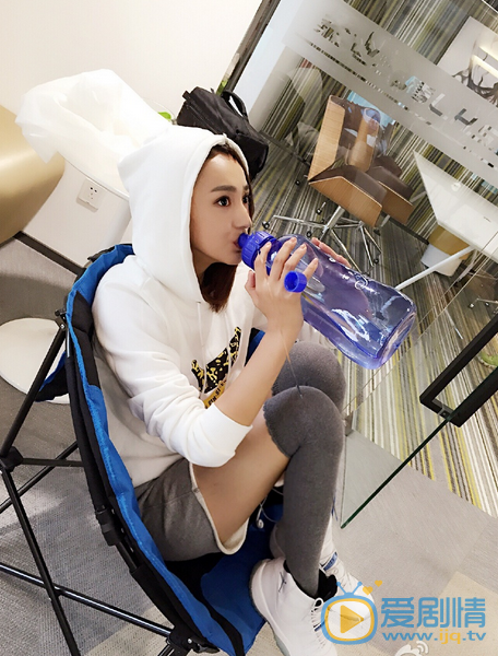 艾晓琪生活照 艾晓琪高清写真_艾晓琪高清剧照