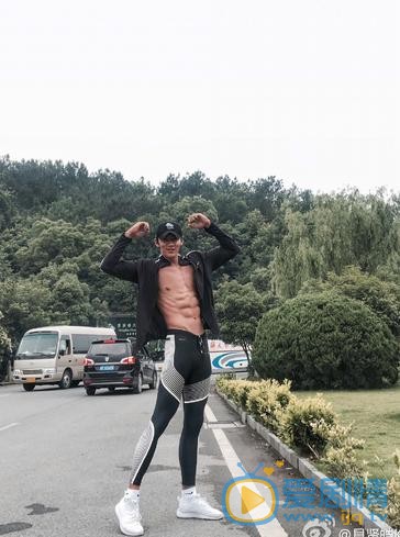 具贤皓生活照 具贤皓高清写真_具贤皓高清剧照