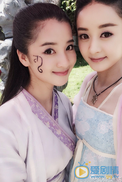 李可与赵丽颖合照 与赵丽颖合照